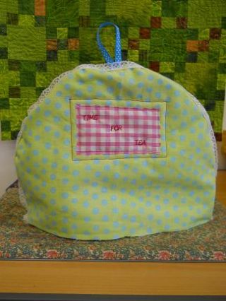 Quilted tea cosy